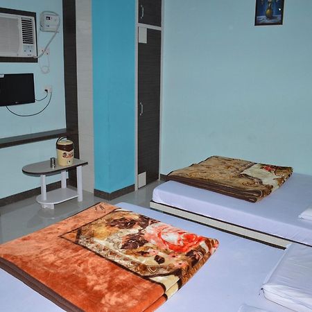 Hotel Mittal Inn Ádzsmir Kültér fotó