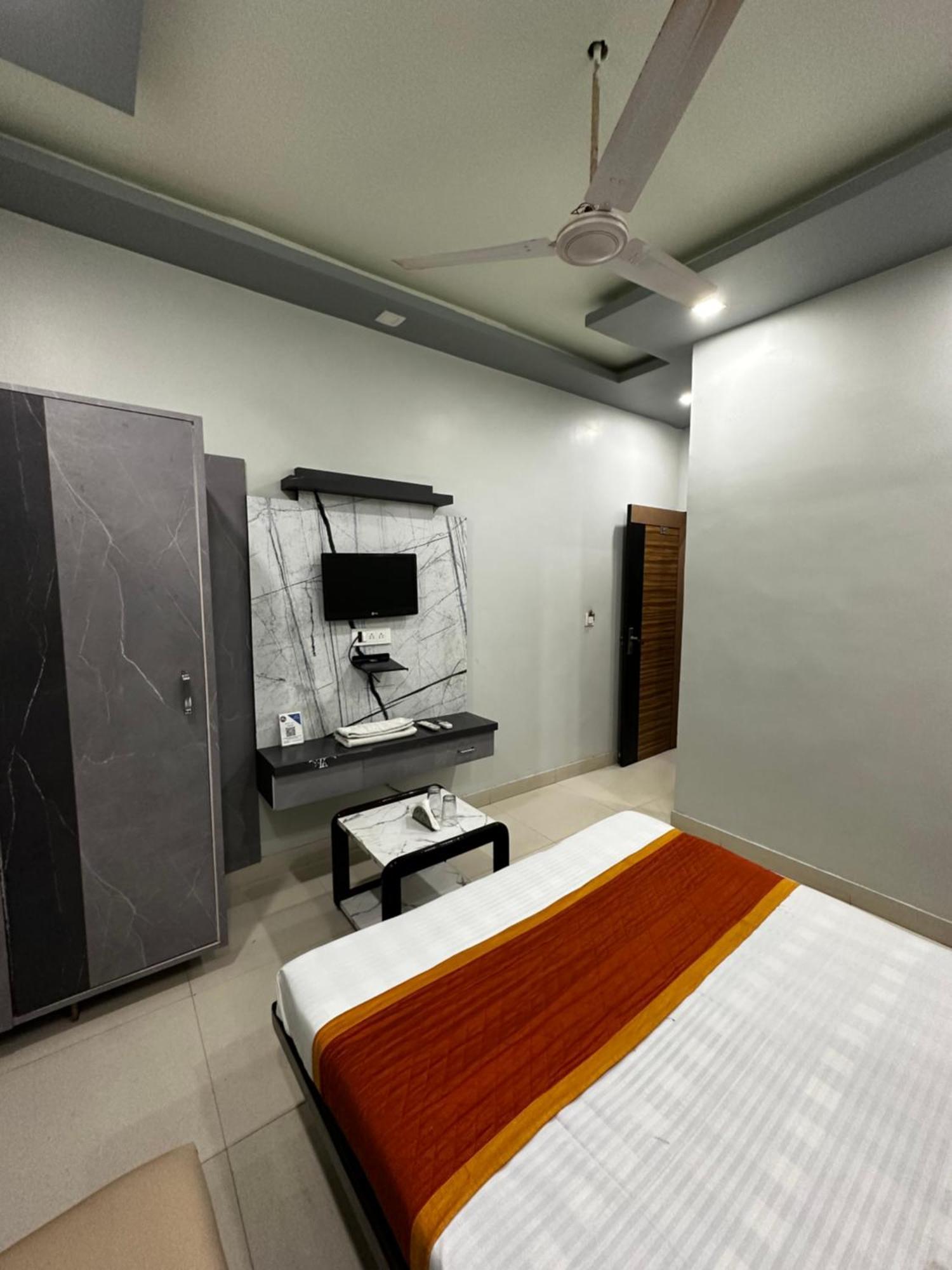 Hotel Mittal Inn Ádzsmir Kültér fotó